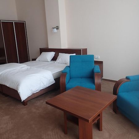 Gosciniec Pan Tadeusz II Hotel Giżycko Eksteriør billede