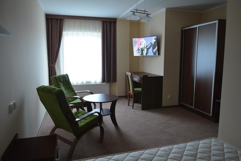 Gosciniec Pan Tadeusz II Hotel Giżycko Værelse billede