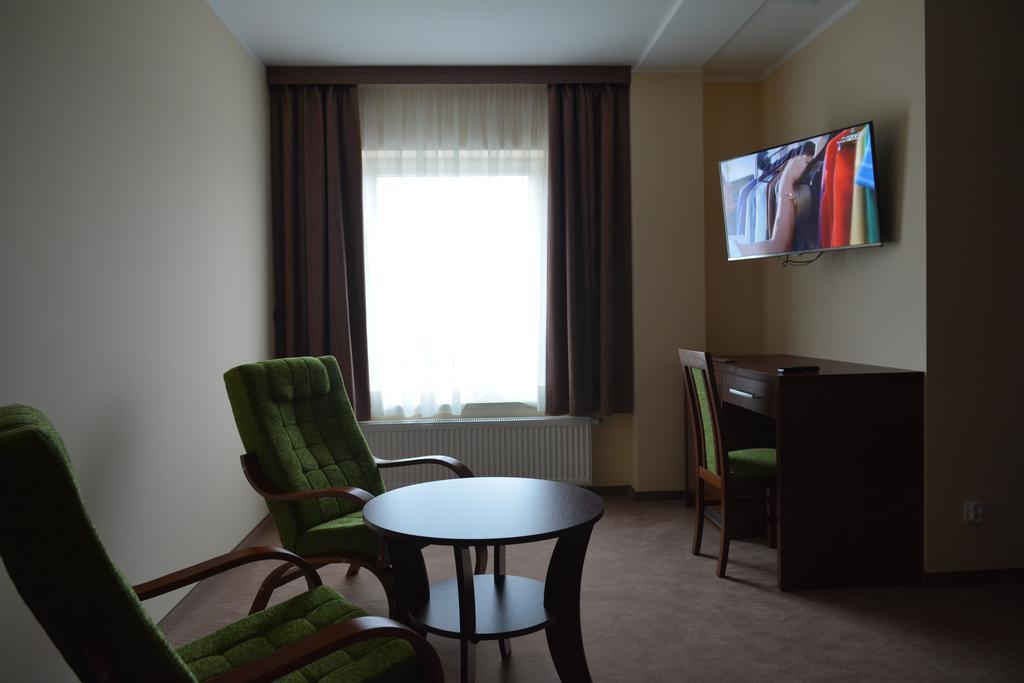 Gosciniec Pan Tadeusz II Hotel Giżycko Værelse billede