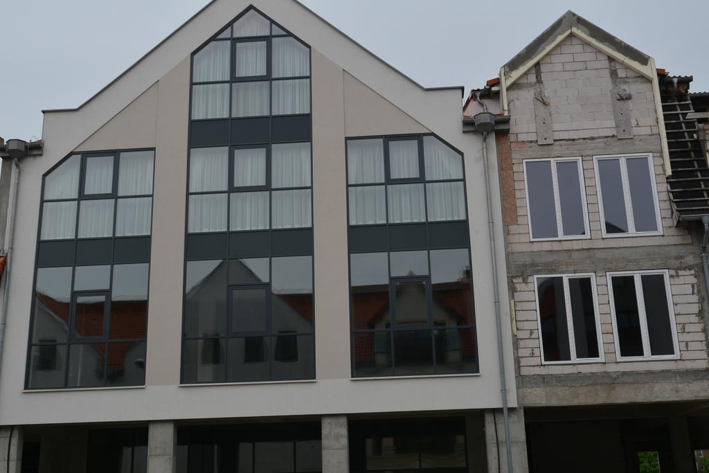 Gosciniec Pan Tadeusz II Hotel Giżycko Eksteriør billede