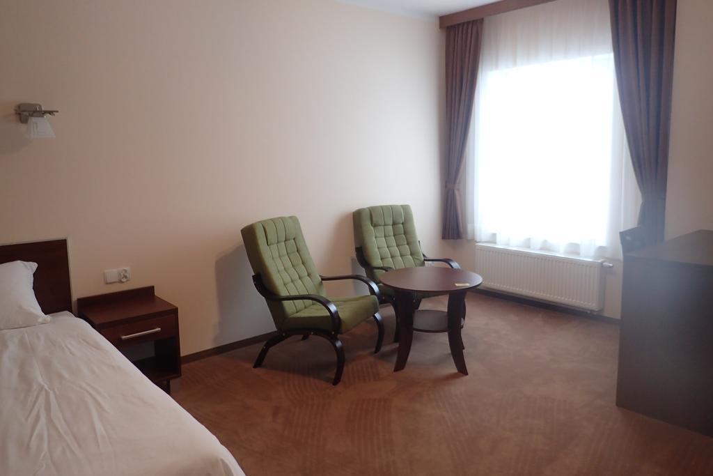 Gosciniec Pan Tadeusz II Hotel Giżycko Eksteriør billede