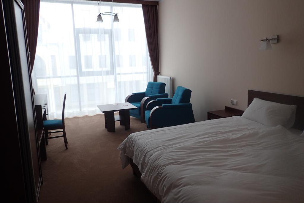 Gosciniec Pan Tadeusz II Hotel Giżycko Eksteriør billede