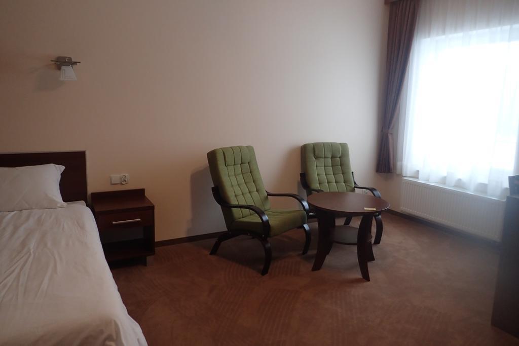 Gosciniec Pan Tadeusz II Hotel Giżycko Eksteriør billede