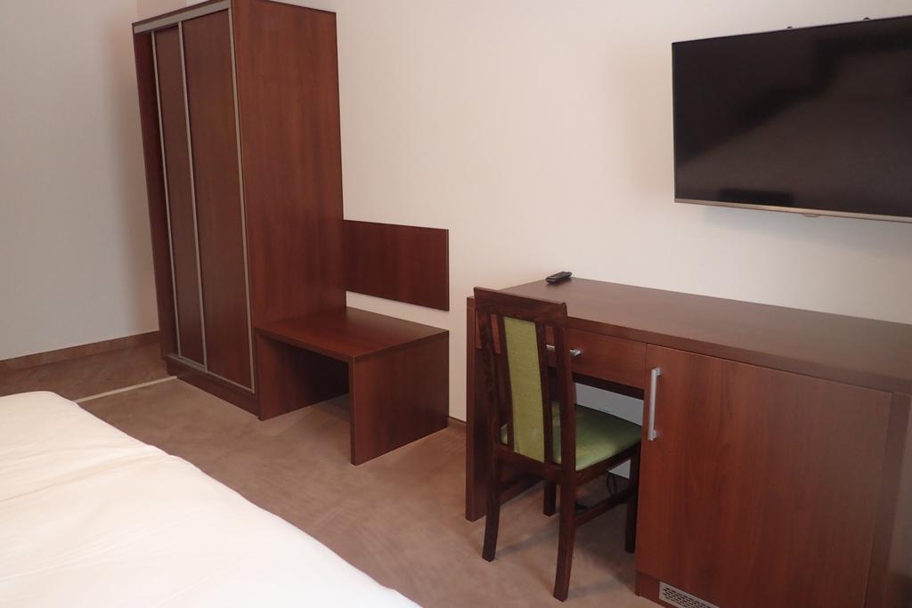 Gosciniec Pan Tadeusz II Hotel Giżycko Eksteriør billede